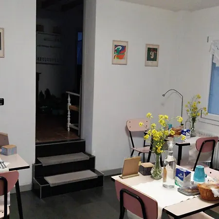 Borgodieci Guest house *