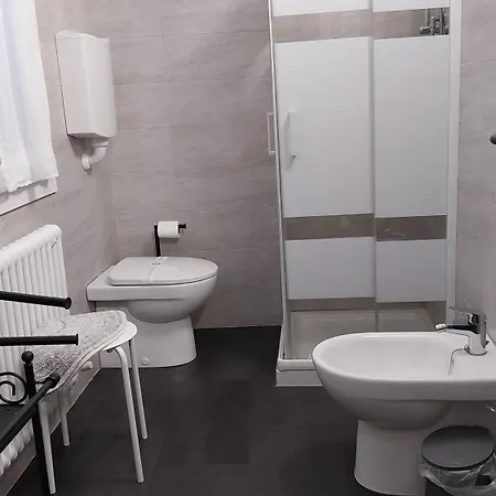 Borgodieci Guest house *