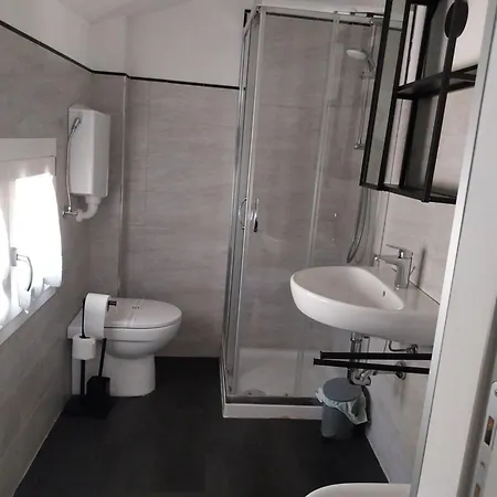 Borgodieci بيت ضيافة 3*