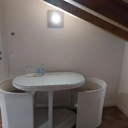 Borgodieci 3* Bibbiano (Emilia-Romagna)